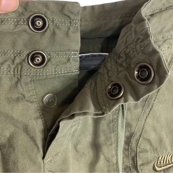 Nike Y2K Women’s Bermuda Cargo Shorts Convertible Green Size Small  100% Cotton - Picture 4 of 13